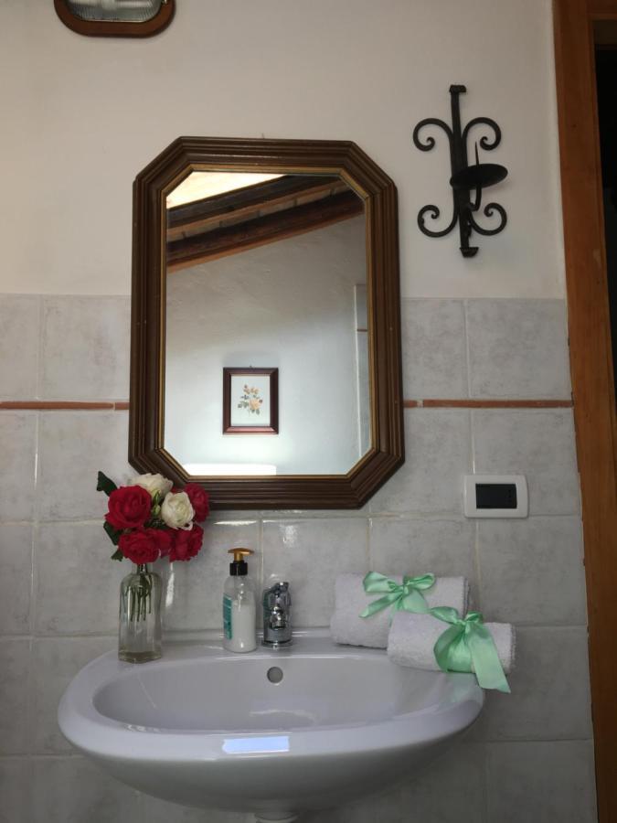 הוילה Subbiano Casina Della Burraia מראה חיצוני תמונה